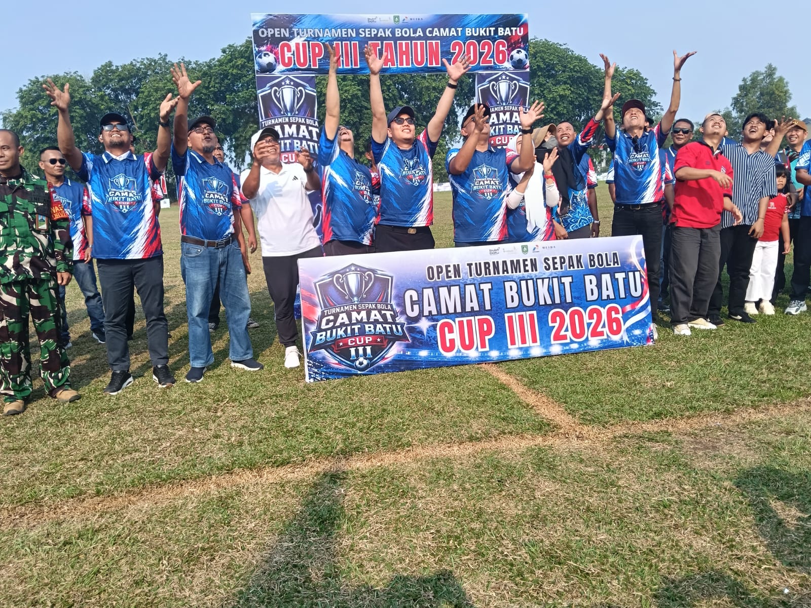 Lepas Burung Perkutut Secara Serentak, Open Turnamen Camat Bukit Batu Cup III 2026 Resmi Digelar